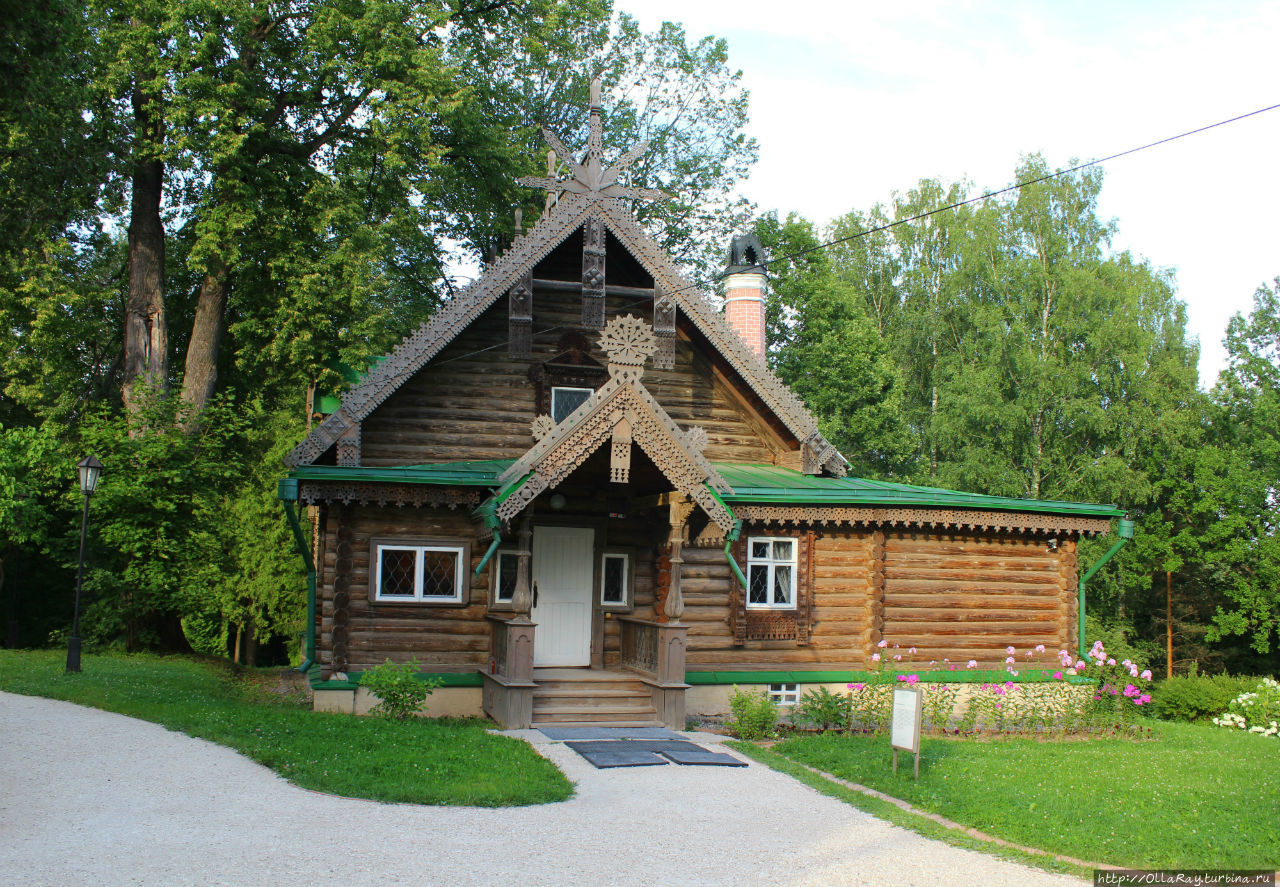 Ярославская абрамцево. Абрамцево музей-заповедник дача Поленова. Абрамцево домик Поленова. Дом Мамонтова в Абрамцево. Комплекс Абрамцево, село Абрамцево.