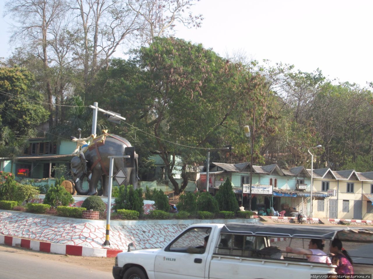 Небольшой заезд в Пьинману Пьинмана, Мьянма