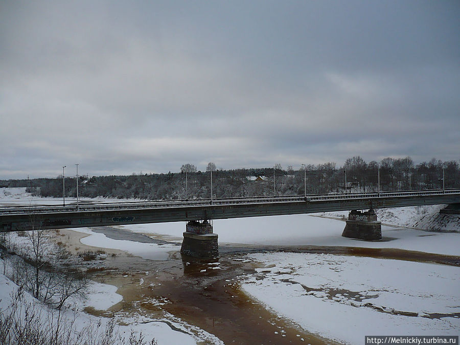 Прогулка по древнему уездному городку Кингисепп, Россия