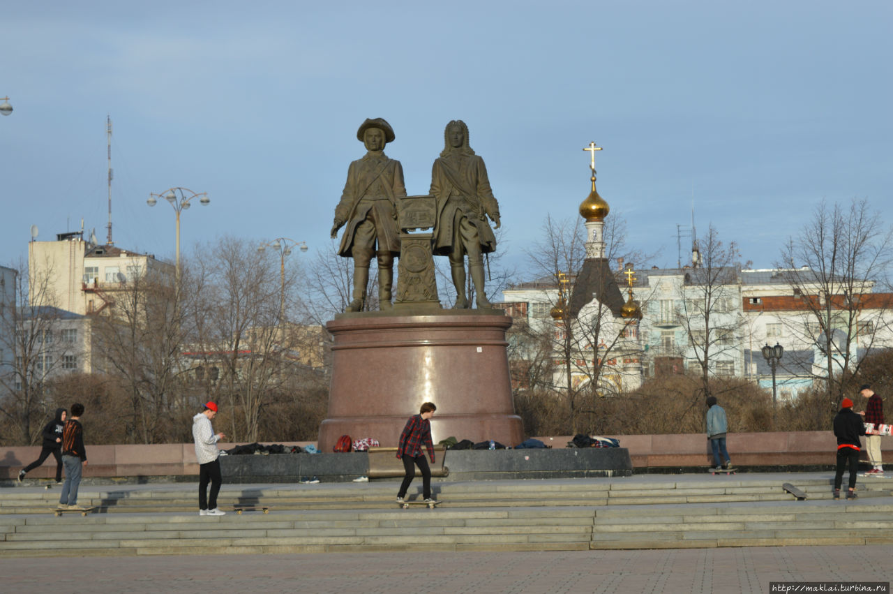 Памятник Татищеву и де Генину Екатеринбург, Россия