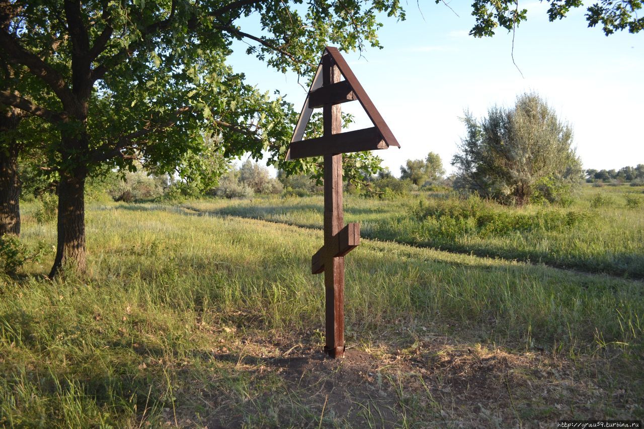 Поклонный крест Садовое, Казахстан