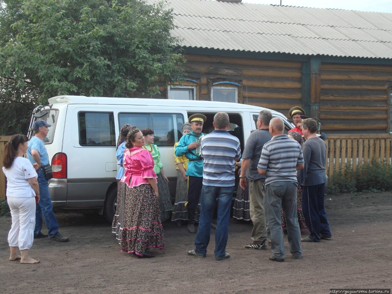 Встреча с семейскими казаками: пыль столбом, баня по-черному Новая Брянь, Россия