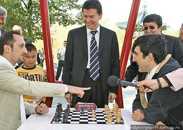 Топалов (слева) и Крамник