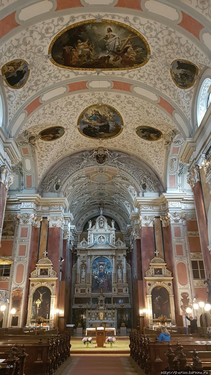 Вена, церкви — Шотландский монастырь и Церковь Миноритов Вена, Австрия