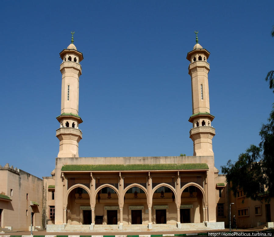 Соборная мечеть Банжул, Гамбия