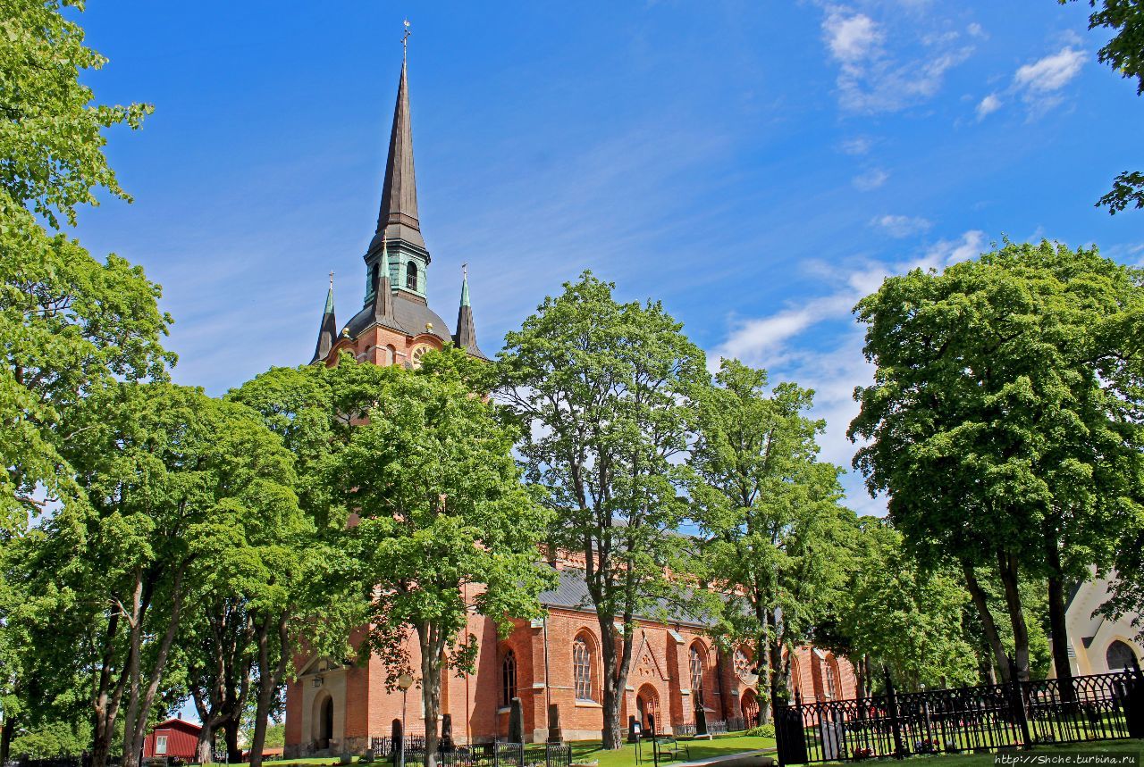 Церковь Стора Коппаберг / Stora Kopparbergs kyrka