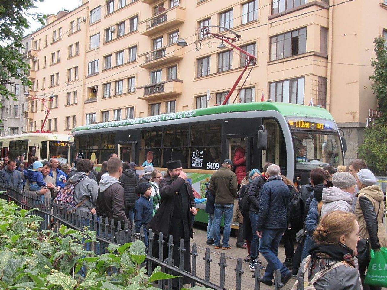 Шел трамвай десятый номер... Санкт-Петербург, Россия