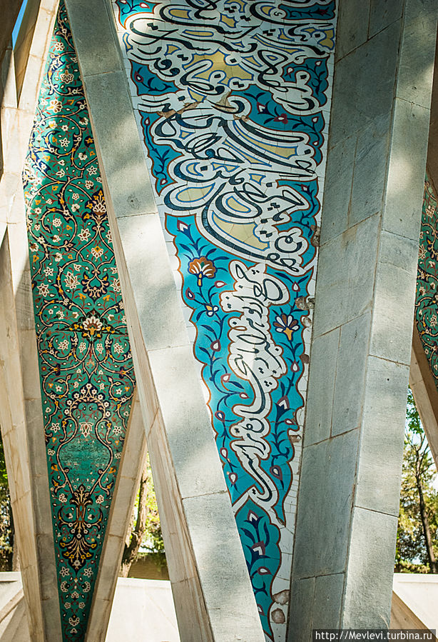 Гробница Омара Хайяма в Нишапуре, Иран Нишапур, Иран