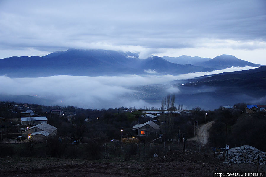 Вечер в Долине Привидений — туман и фантазии Республика Крым, Россия