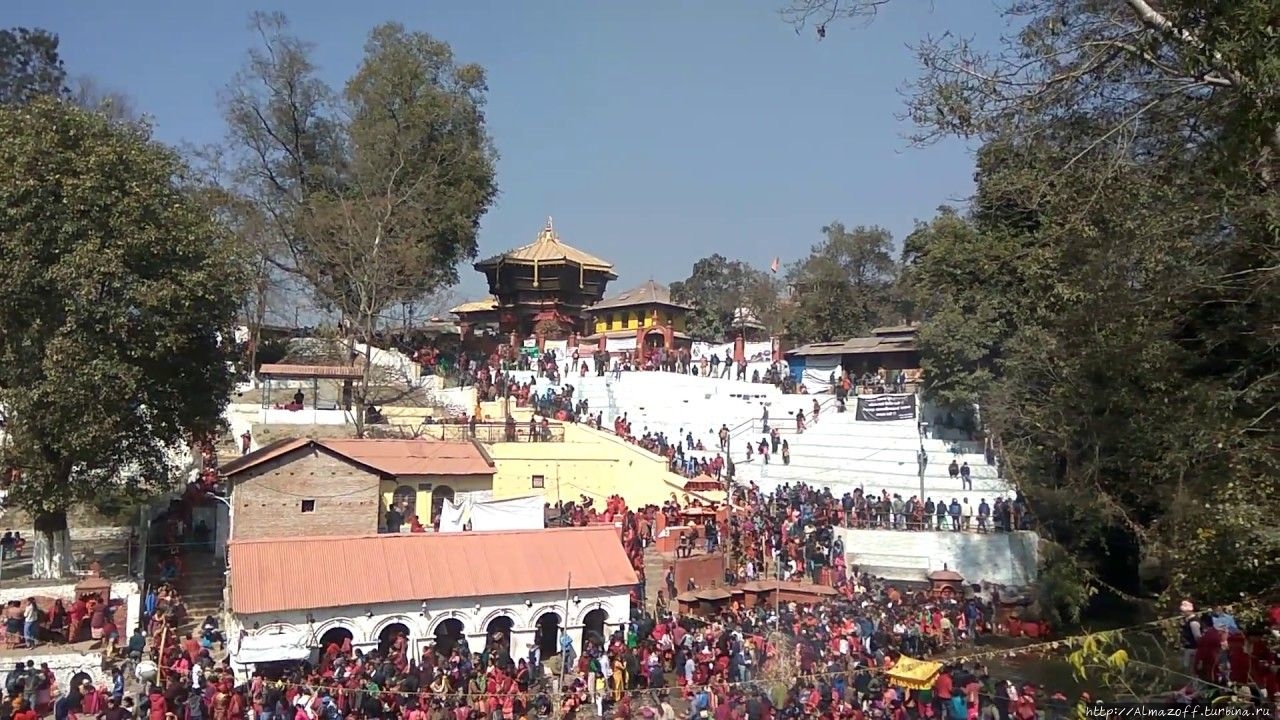 Индуистский храм Сали Нади в Сангку
