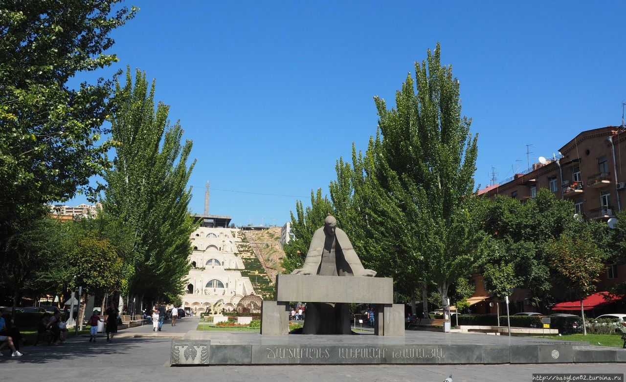 Солнечный и добрый Ереван Ереван, Армения