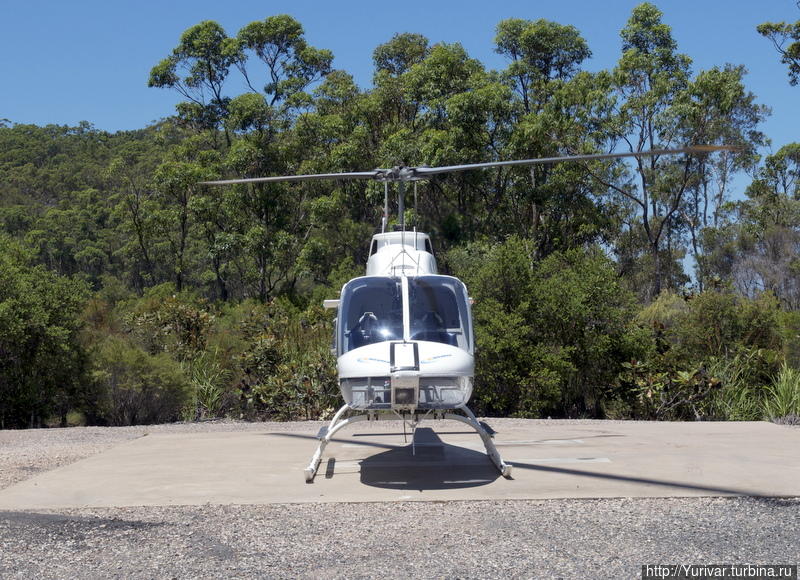 Вертолет для экскурсий вокруг острова