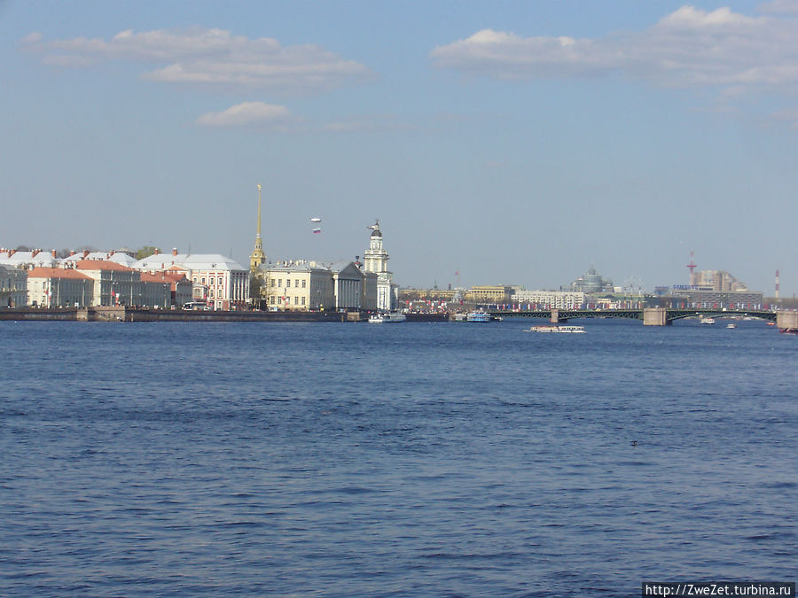 Я этим городом храним. Вдоль главной водной артерии. Санкт-Петербург, Россия