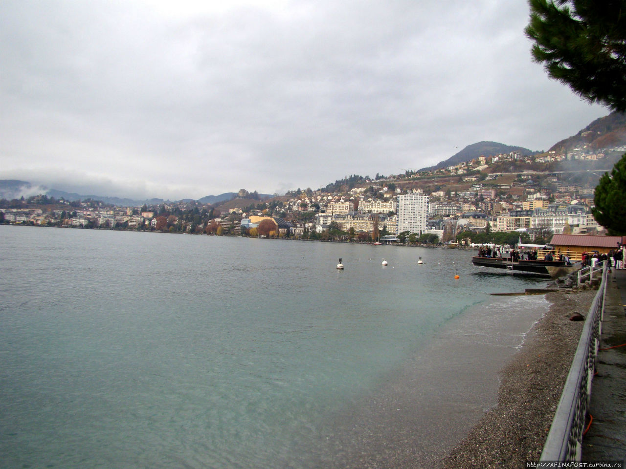 Озеро в декабре Лозанна, Швейцария
