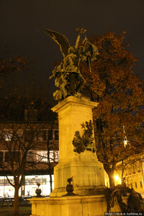 памятник , установленный в память о жертвах антигабсбургского восстания 1848 года Будапешт, Венгрия
