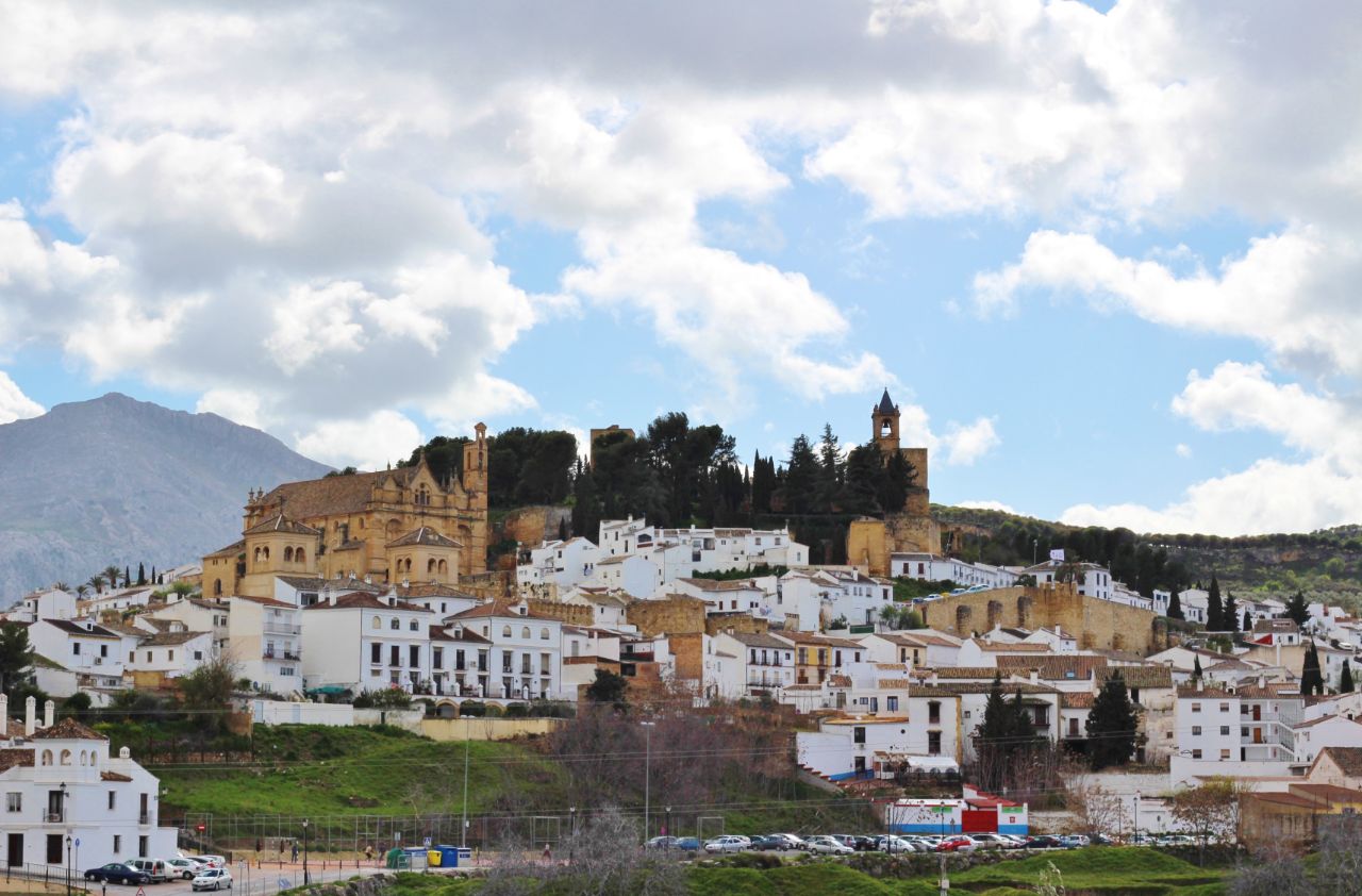 Крепость Антекера / Alcazaba de Antequera