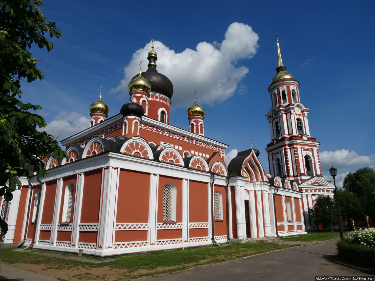 Фото воскресенский собор старая русса