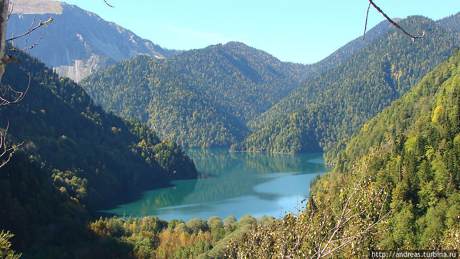 Озеро Рица — жемчужина Кавказа