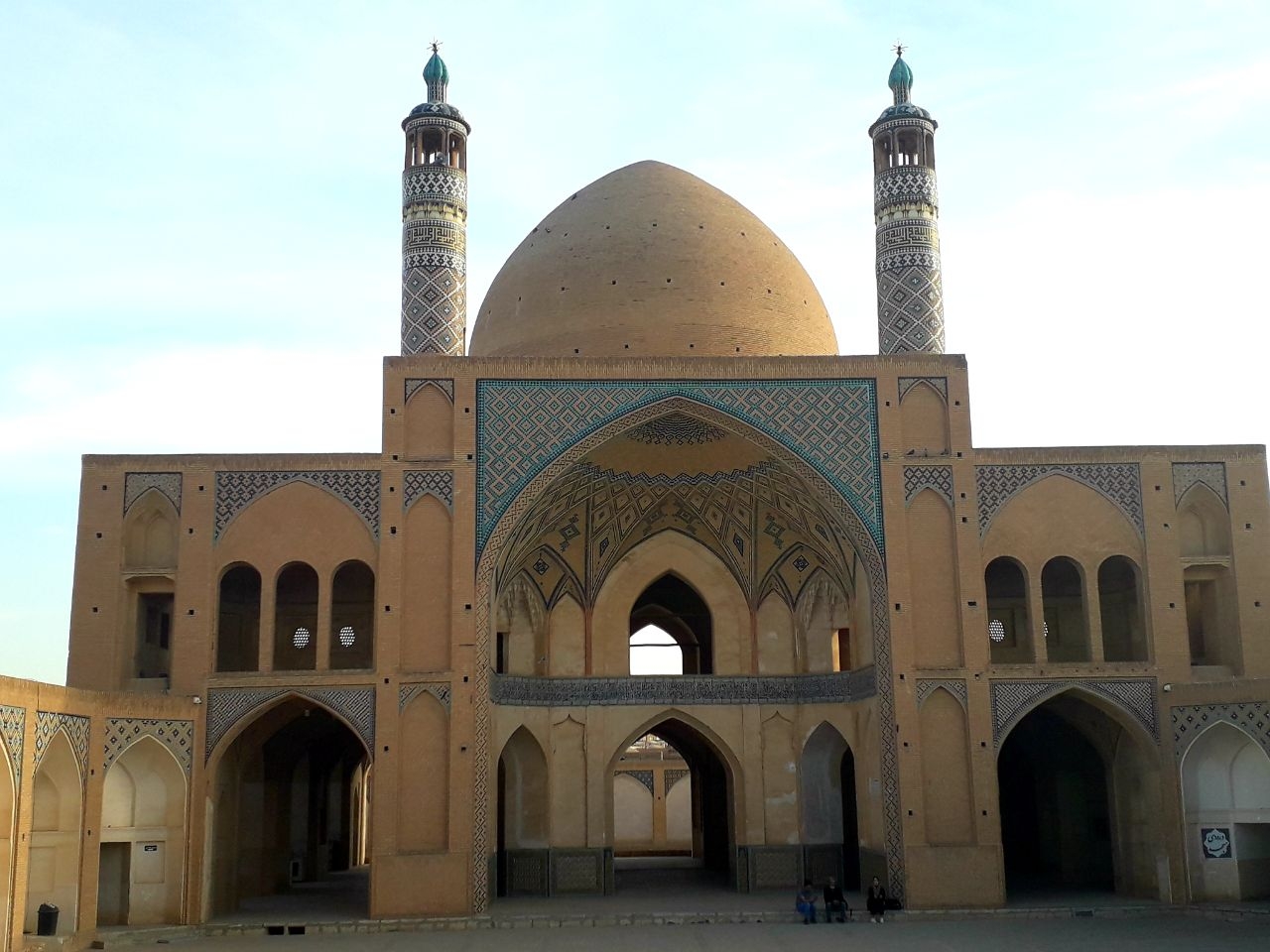 Мечеть Ага Бозорг / Agha Bozorg Mosque