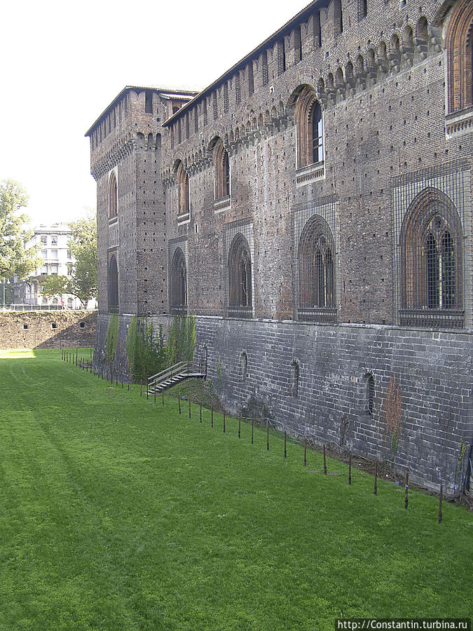 Крепостной ров Милан, Италия