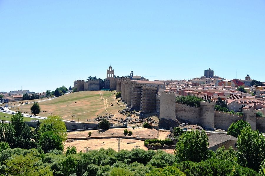 Крепость Авила днем Авила, Испания
