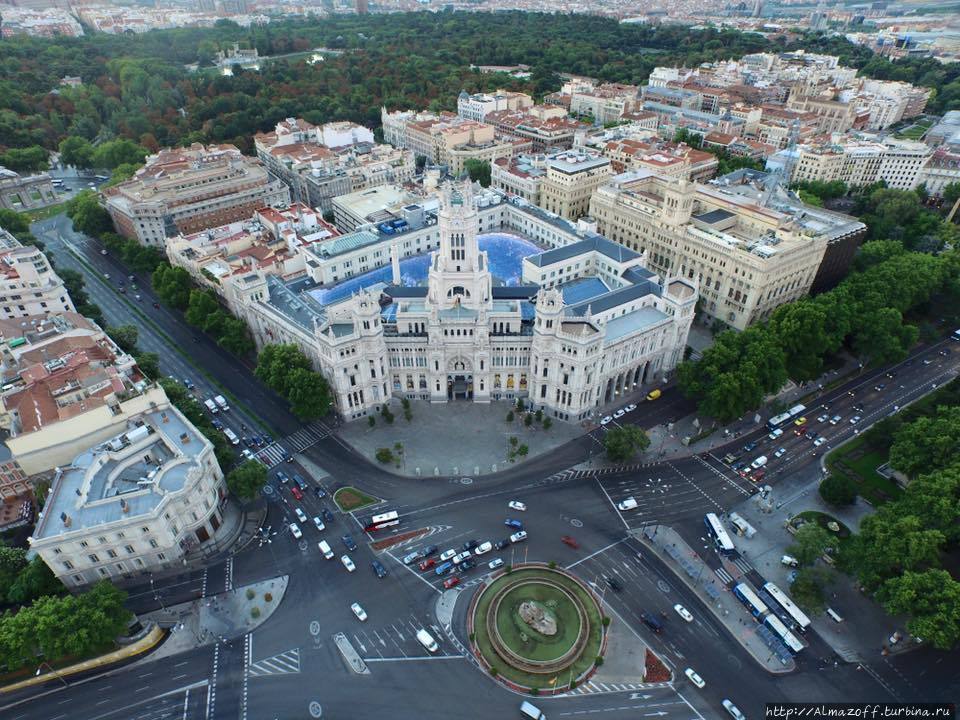 Невероятные приключения таджиков в Мадриде Мадрид, Испания