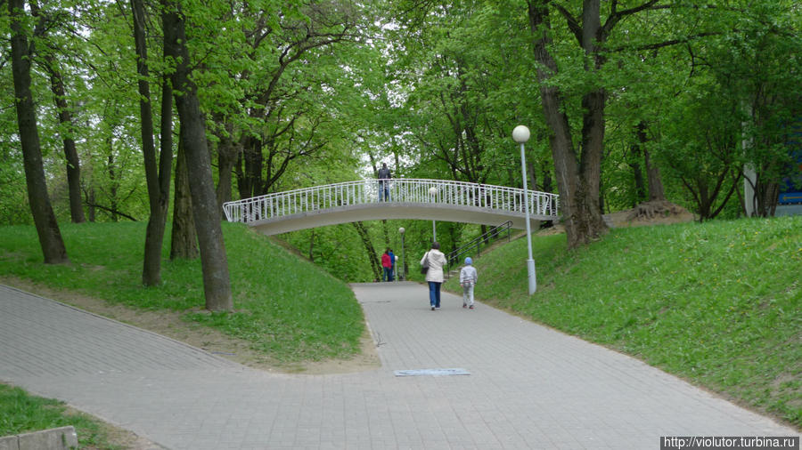 На колесе по детскому парку Минск, Беларусь