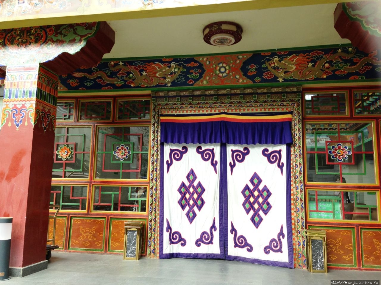Отель TIBET VILLA / Tibet Villa Hotel