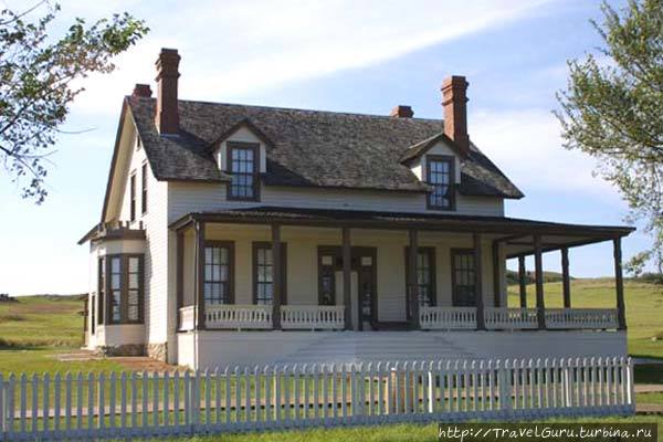 Дом печально известного полковника Кастера в Форте Авраам Линкольн, чей полк был полностью уничтожен индейцами в Битве у Литтл-Бигхорн Бисмарк, CША