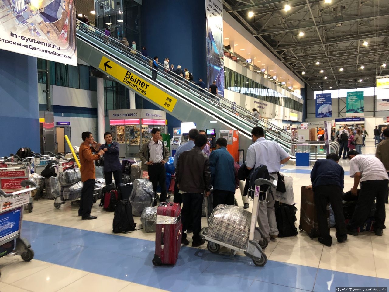 Пхеньянский международный аэропорт Сунан Пхеньян, КНДР