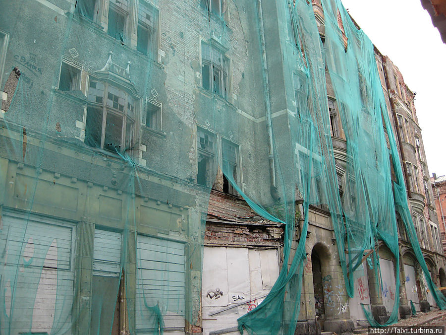 Здание считалось одним из самых выдающихся образцов модерна  во всей Финляндии.