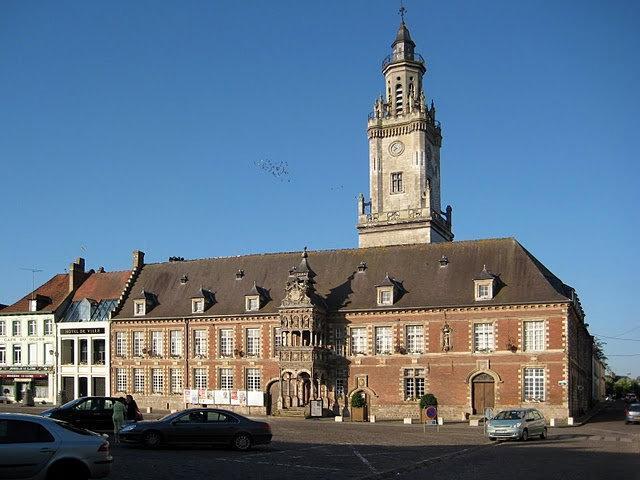 Мерия и Белфруа Эден / Mairie & Bellfroi