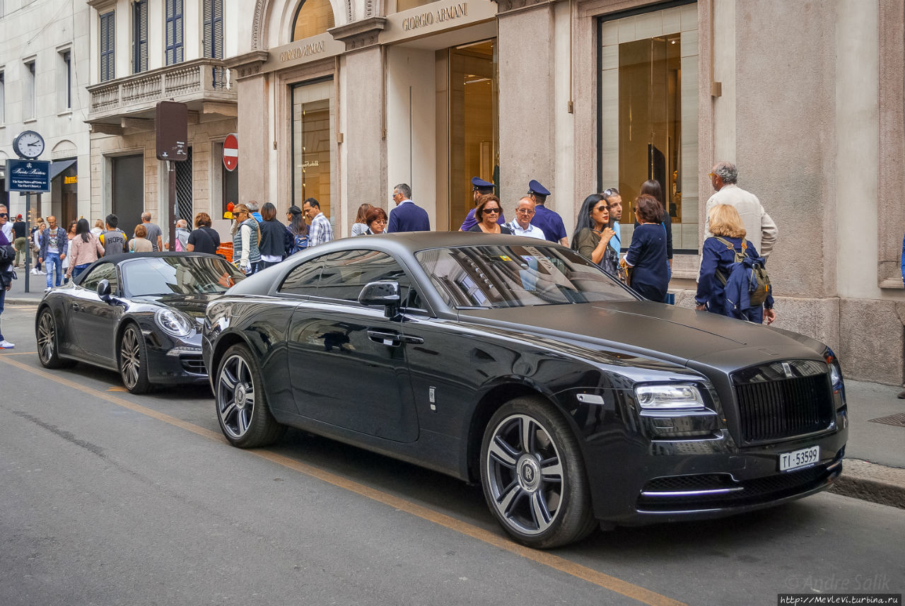 Поход в Музей современного искусства Милан, Италия