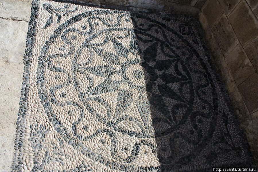 Шедевры под ногами — галечные мозаики старого Родоса Родос, остров Родос, Греция