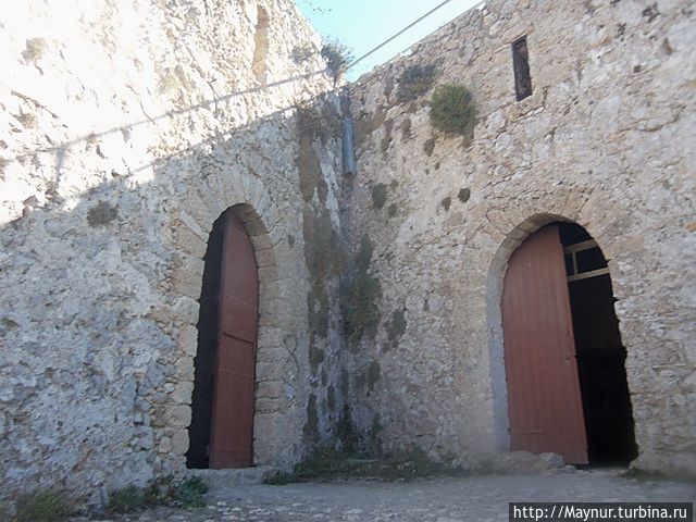 Замок- крепость Кантара Давлос, Турецкая Республика Северного Кипра