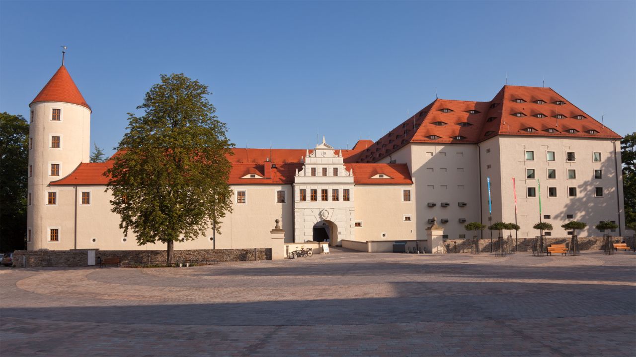 Замок Фройденштайн и музей Терра Минералия / Schloss Freudenstein and Terra Mineralia museum