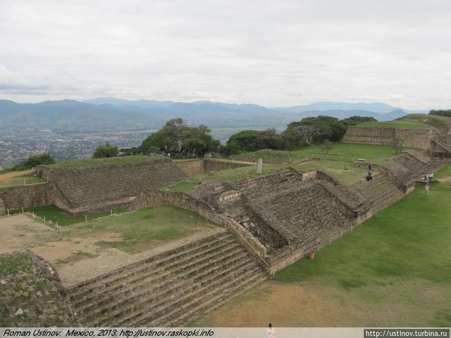 Монте-Альбан: еще одни мексиканские пирамиды