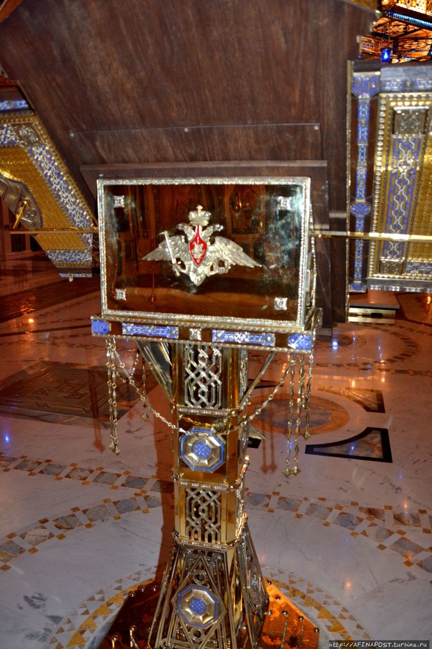 Храм крестителя Руси - Св. Великого князя Владимира