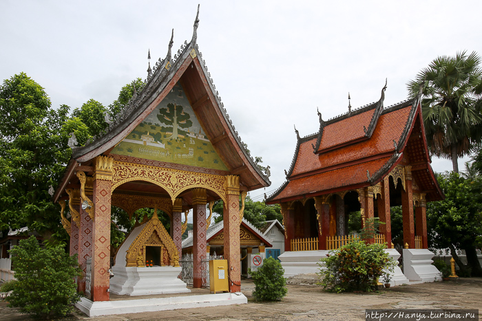 Две небольшие часовенки к востоку от сима. Фото из интернета