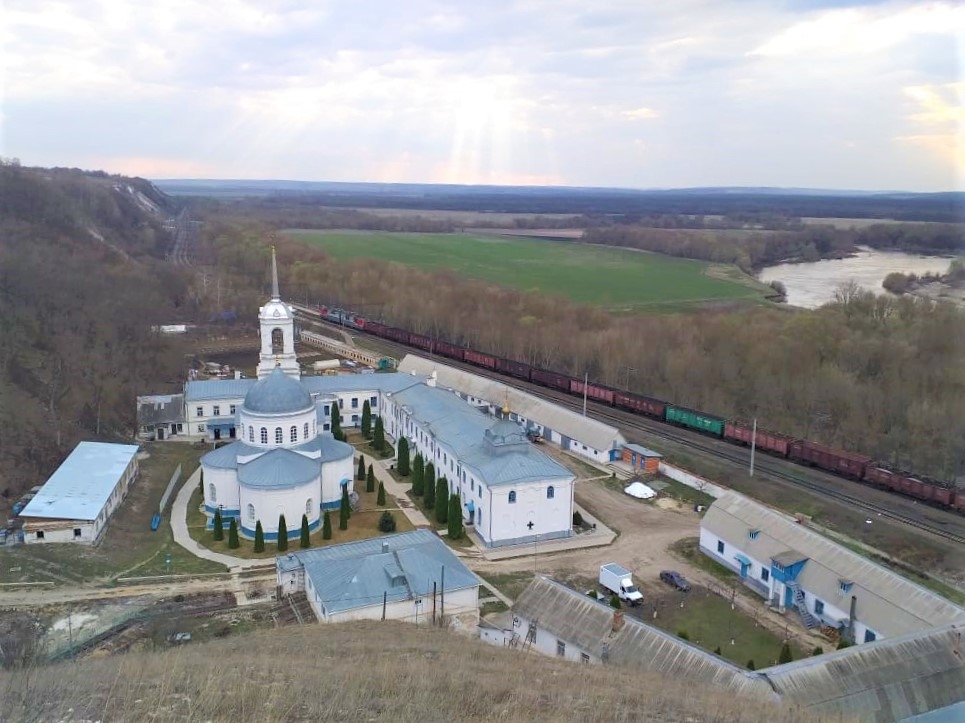 Дивногорский Успенский мужской монастырь Дивногорье, Россия