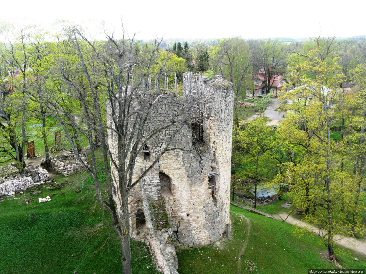 Старый замок, новый замок Цесис, Латвия