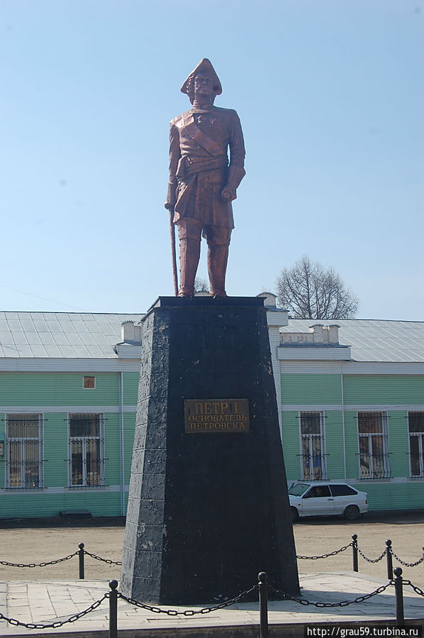 Памятник Петру I Петровск, Россия