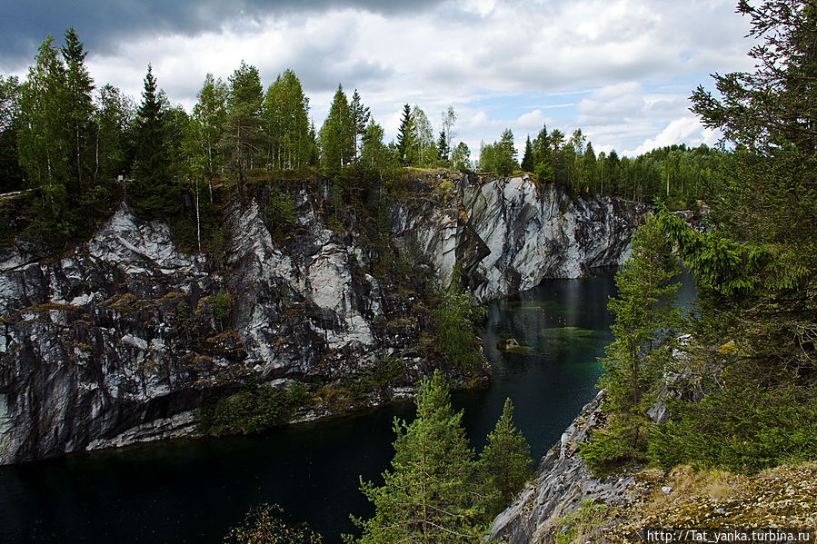 Великолепие мертвого камня Рускеала, Россия