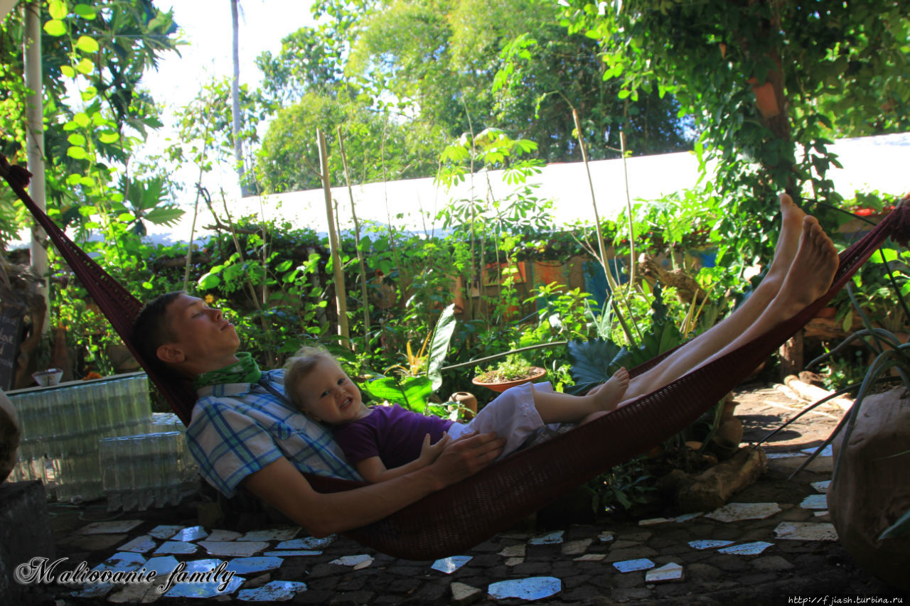 Варунг 9 Angels Убуд, Индонезия