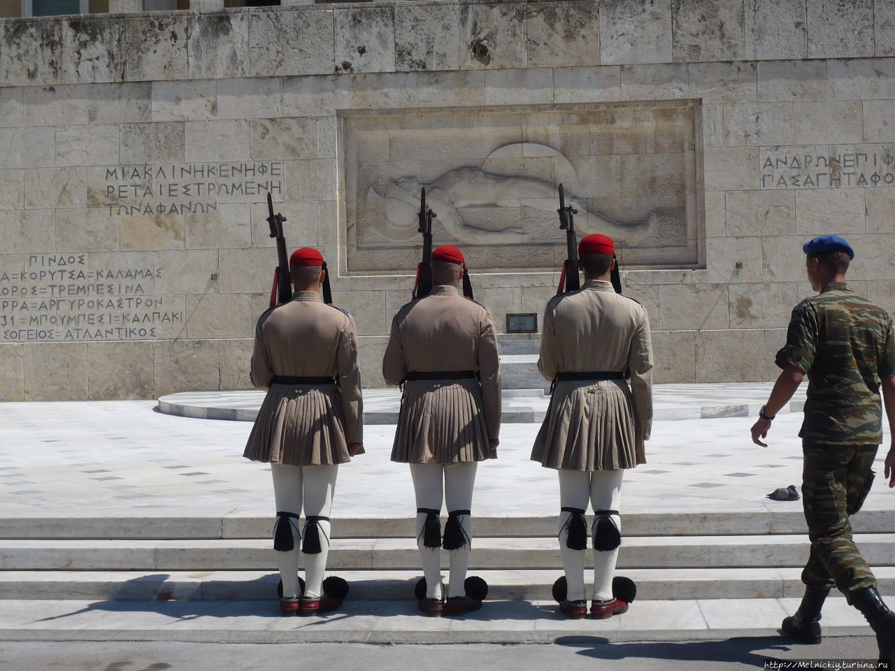 Могила неизвестного солдата Афины, Греция