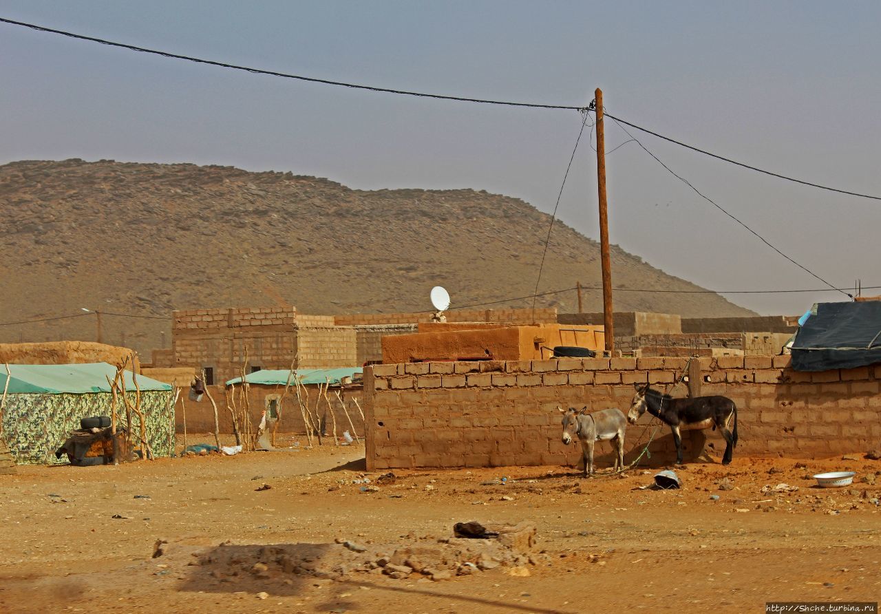 Акжужт — это лишь остановка в пути Акжужт, Мавритания