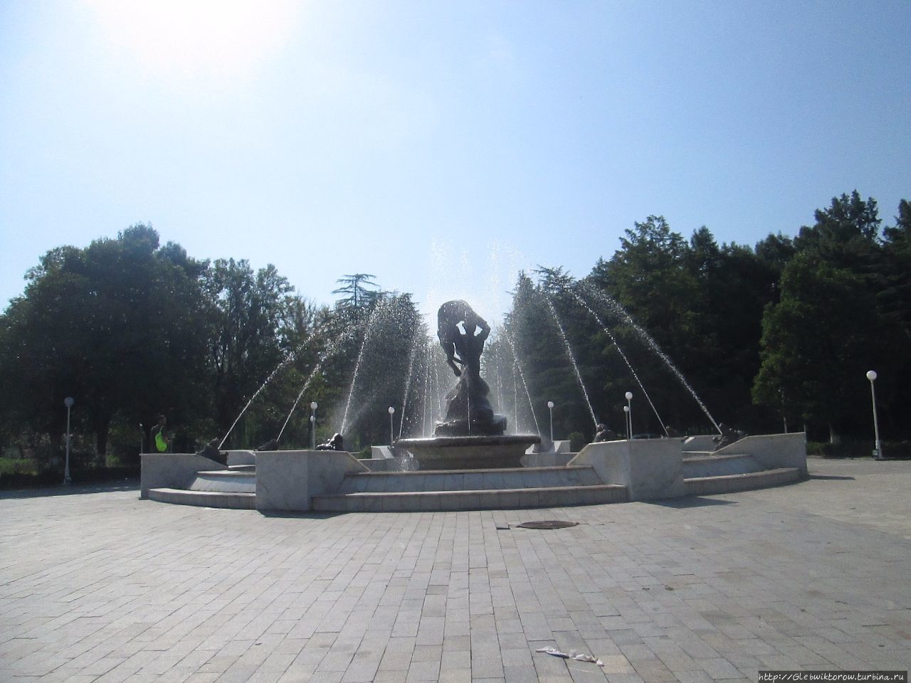 6-ой павильон — самый красивый в парке да еще и со Сталиным Цхалтубо, Грузия