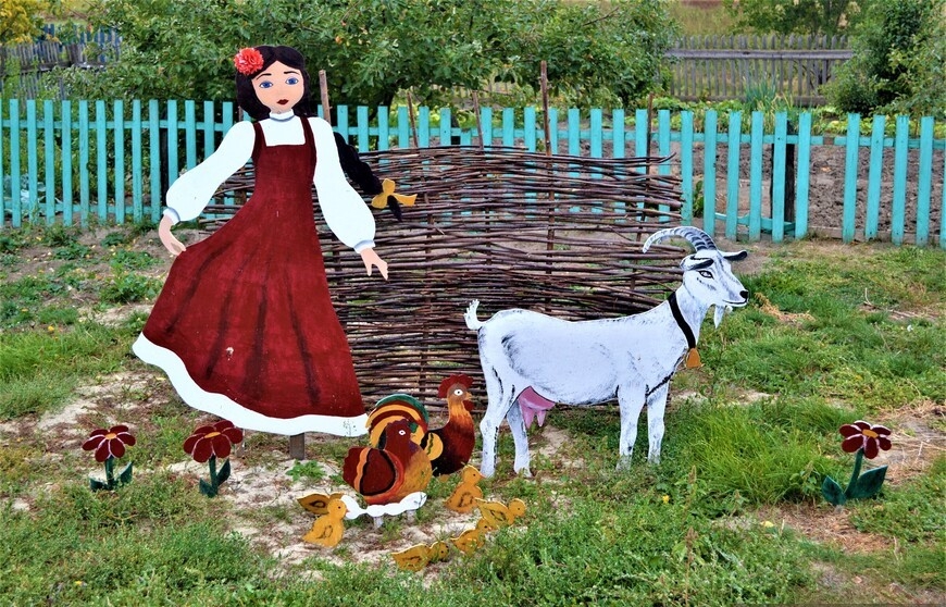 Прогулка по селу, где находится «Дом со львом» Поповка (Саратовская область), Россия