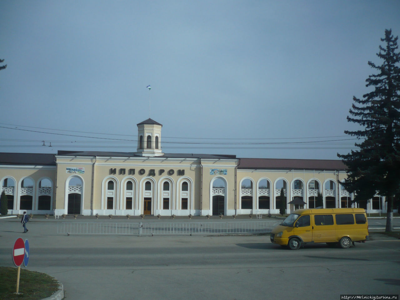 Станция черкесск. Вокзал Нальчик. Автовокзал 1 Нальчик. Ж/Д вокзал Нальчика. Вокзал на Гагарина Нальчик.