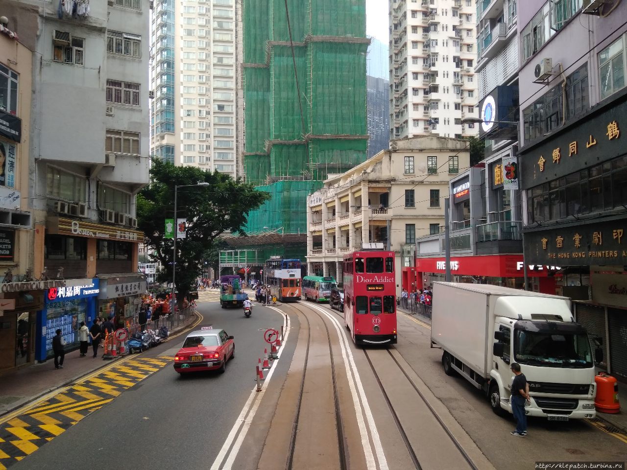Покатушки на трамике Шек-О, Гонконг